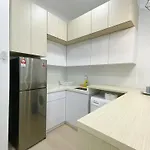 One Bedroom At The Colony Infinitum By The Relaxstay